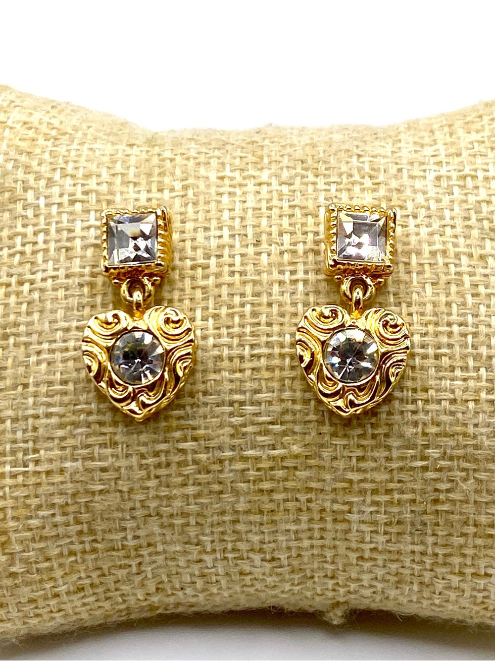 Liz Claiborne Gold Filigree Heart Drop Earrings Rhinestone Square Stud